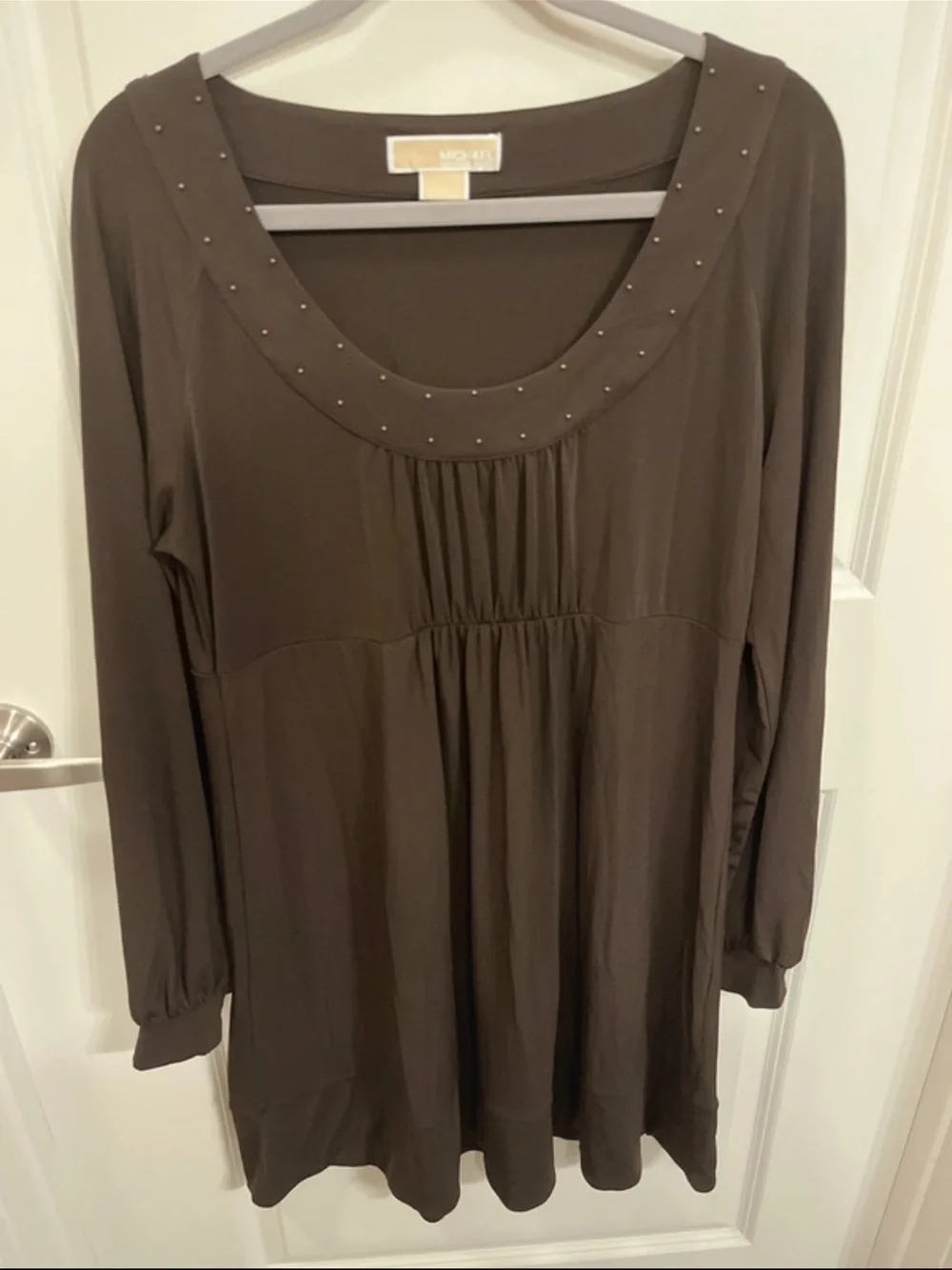 MICHAEL Michael Kors Brown Scoop Neck Long-Sleeve Tunic Mini Dress Bronze Studs